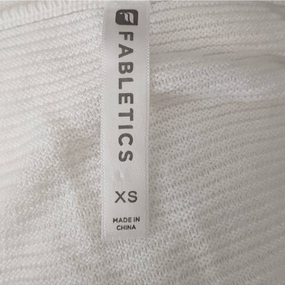 🌴3/$20 Fabletics Top Ribbed Tee XSmall - Picture 6 of 6